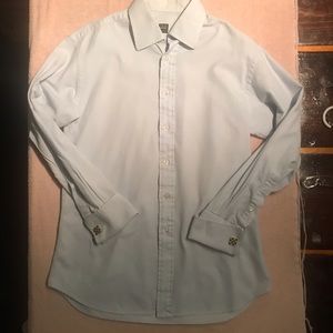 Men’s Ike Behar dress shirt.